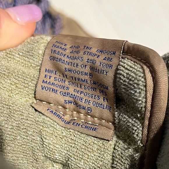 Nike Sky Dunk - Light Brown with Purple Laces - Picture 4 of 6